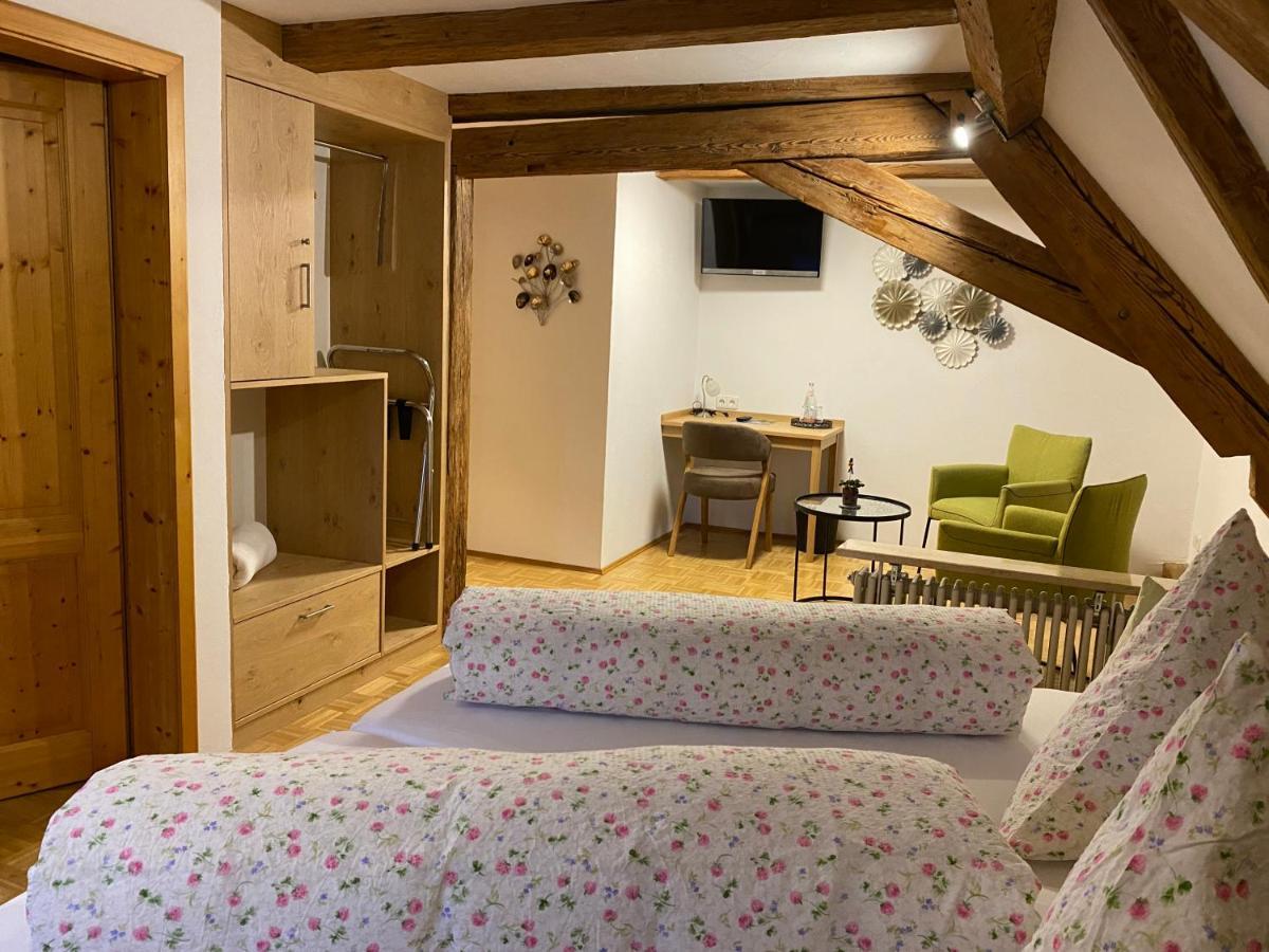 Gasthof - Pension - Adler 魏勒-锡默贝格 外观 照片